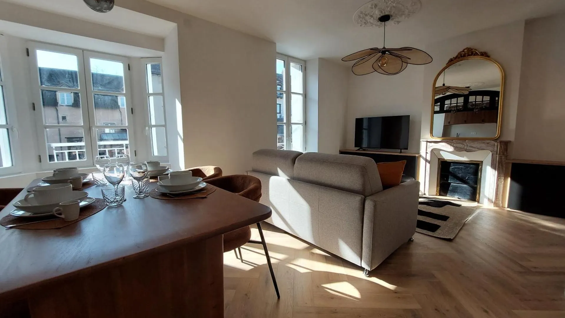 Appartement Le Gally 55M2, Coeur De Ville Avec Garage! Rodez France